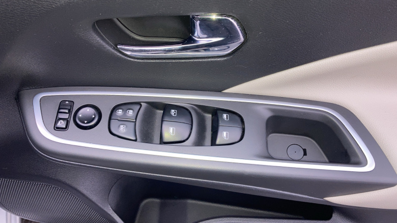 Nissan Micra 1.0 IG-T 100 Tekna 5dr Xtronic Petrol Hatchback